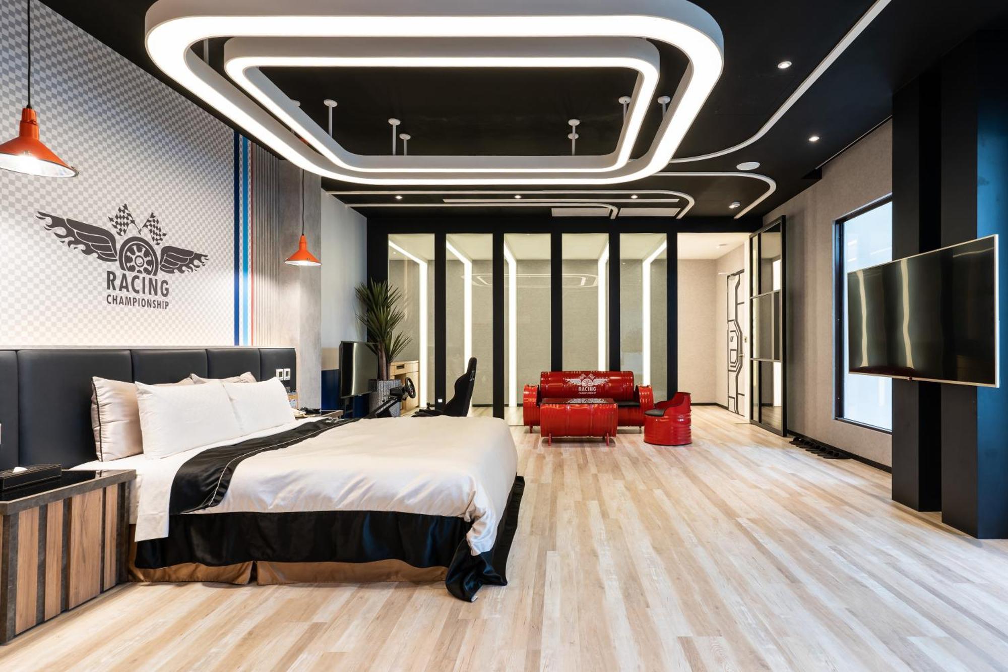 Aquarius Motel Taichung Extérieur photo