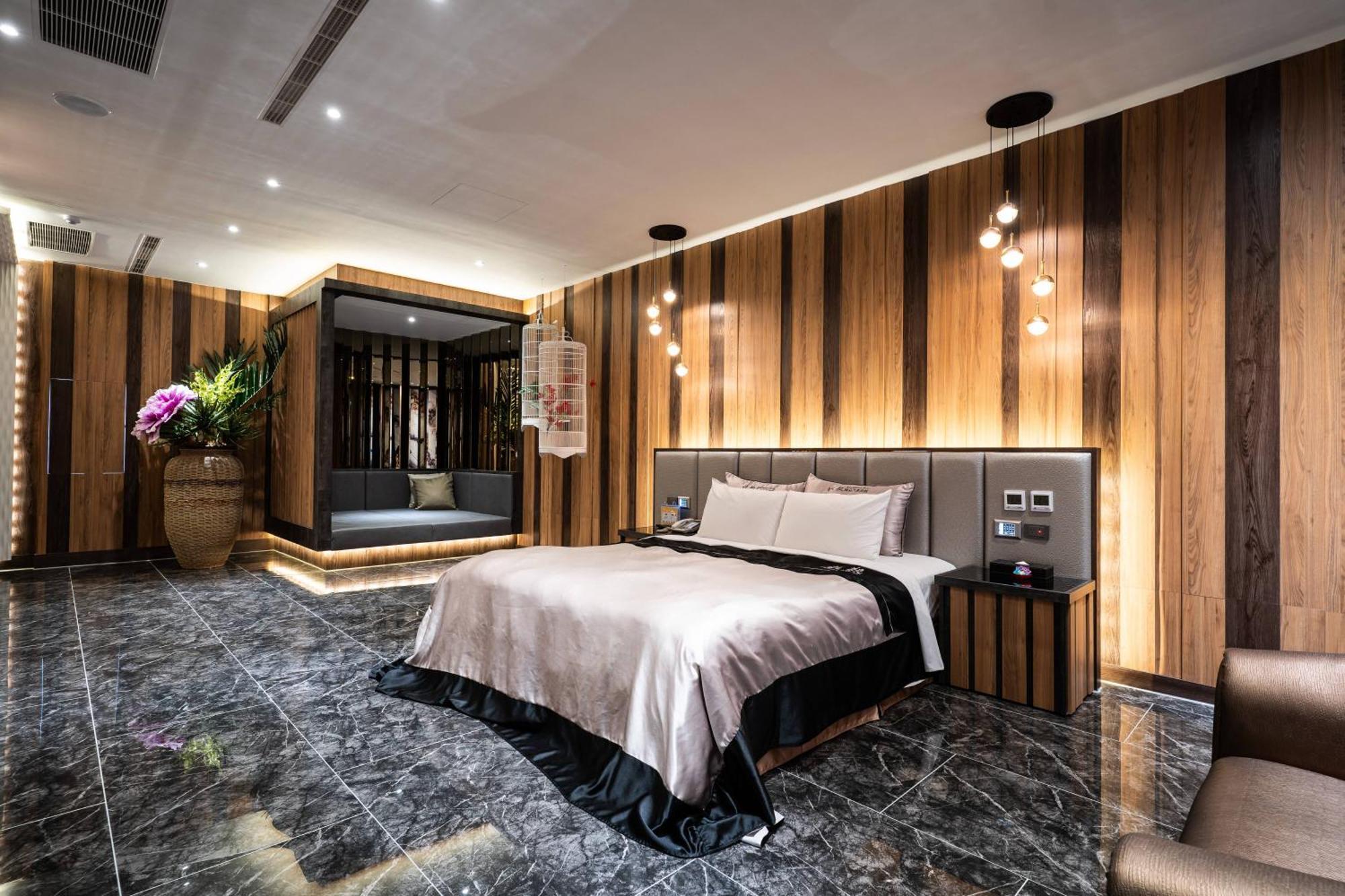 Aquarius Motel Taichung Extérieur photo