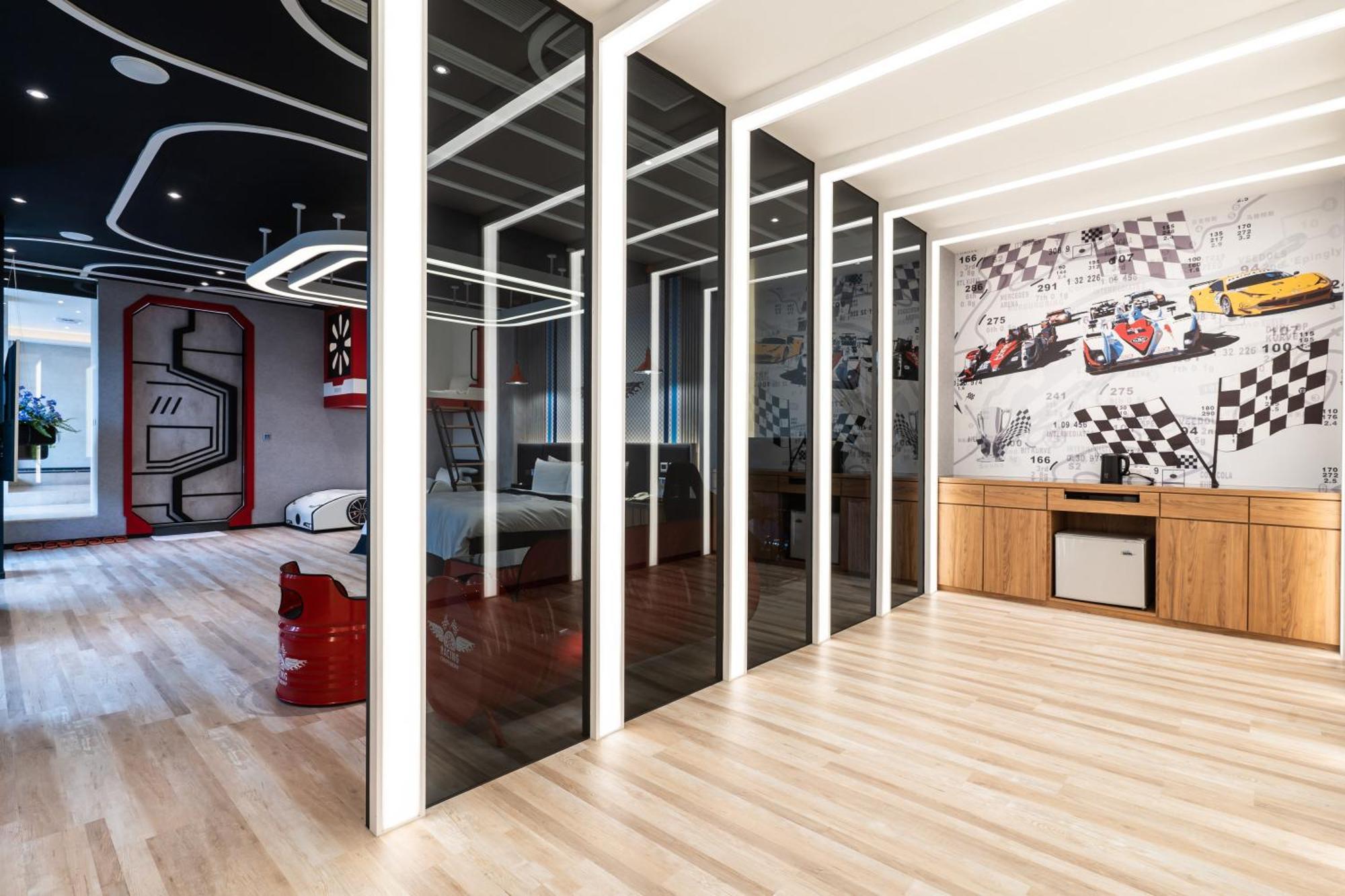 Aquarius Motel Taichung Extérieur photo
